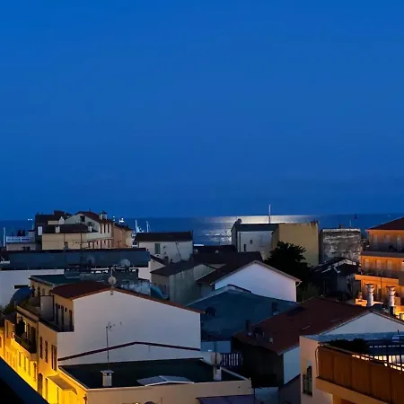 Lumineux-balcon-vue Mer-5 Mn فالوريس
